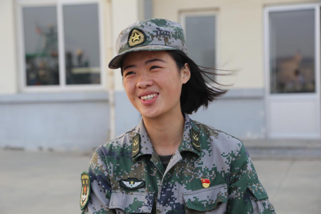 95后女兵用行动诠释"老海岛精神" 从弱不禁风练成女汉子