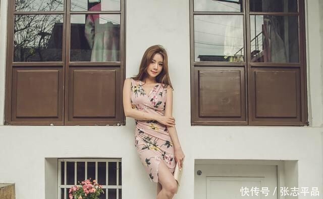 优雅修身连衣裙，完美勾勒出S型曲线身材，知性又优雅女人味十足