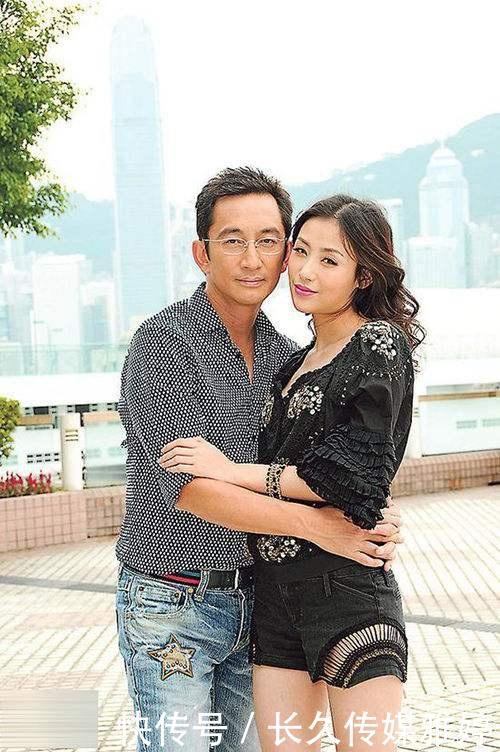 他俩结束七年婚姻,说过永远不会复合,却又一同旅游有复合趋势