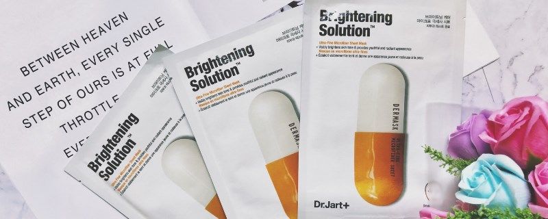  洗脸：敷完面膜不洗脸会怎样
