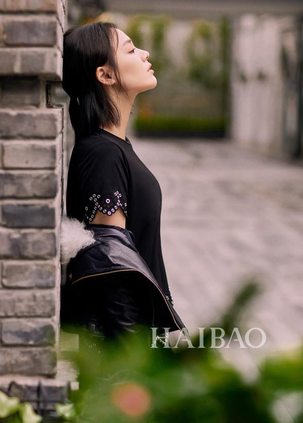 俏皮可爱又优雅妩媚！《潮我看齐》之马思纯：难道只用简单的笑容