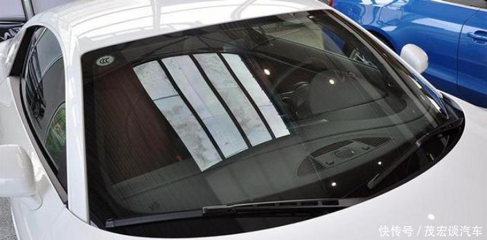 车管所提示：汽车上一些标志都不用贴了！网友：取消年检最实在！