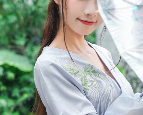 厉害了，如今中国少女穿的这些“改良汉服”，气质出众似神仙姐姐