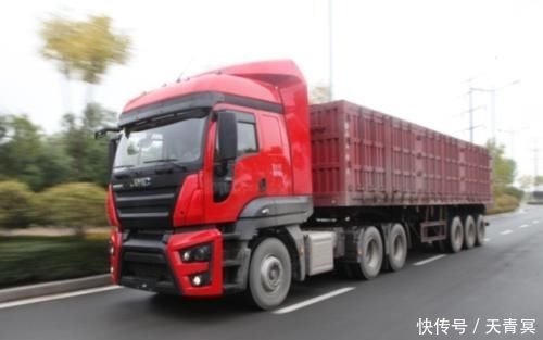  [明年]发改委：明年1月起，这类车将禁止上高速行驶，车主：那该