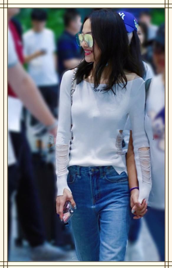 张韶涵又瘦了？筷子腿细到吓人，网友：这身材和鲁豫有一拼了！