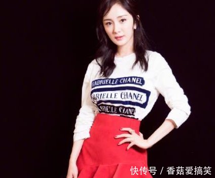女明星穿大红色，杨幂迪丽热巴各有各的美，她一出来艳压群芳
