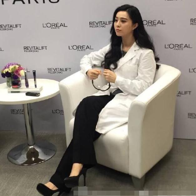 为什么明星们都爱穿高跟鞋? 网友: “恨天高”了解一下?