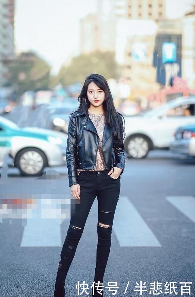 「美女」路人街拍,简洁的背心搭配六分打底裤,清清爽爽