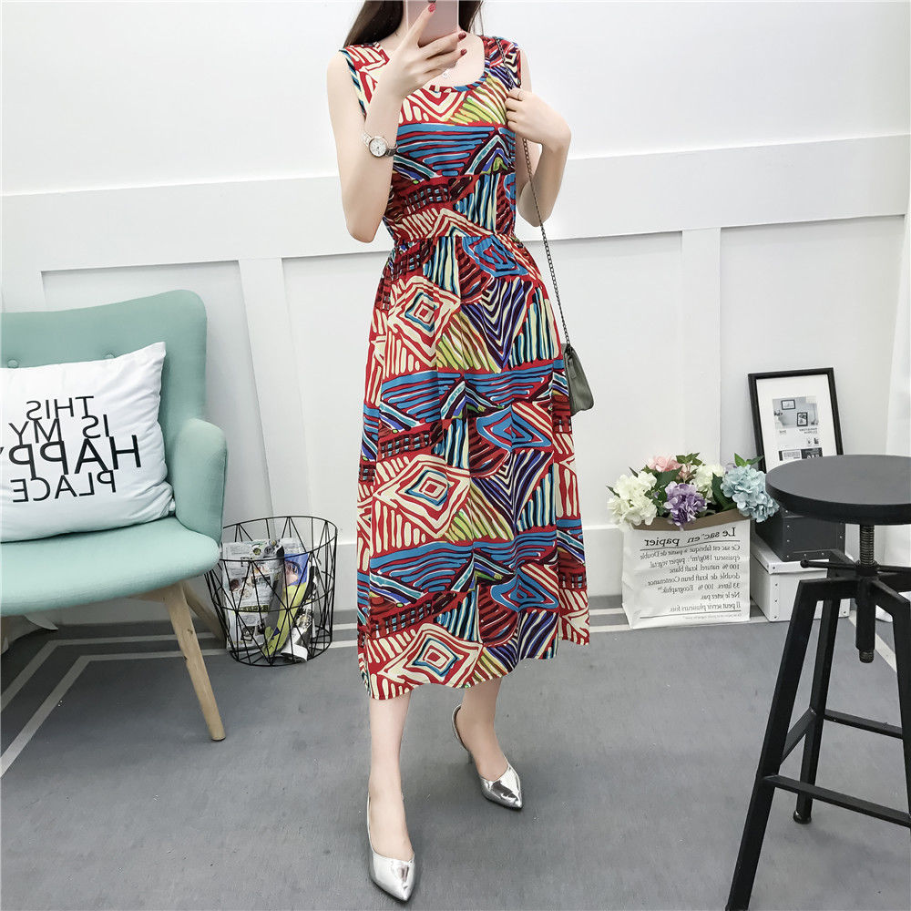 怪不得男朋友都去海滩，现在都敢这么穿，真受不了看一眼又一眼