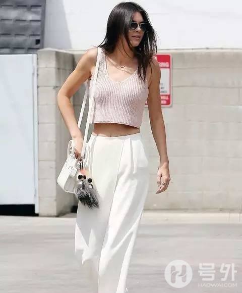 穿衣阔腿裤的夏日穿搭，这样穿准没错！