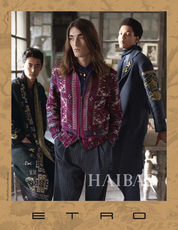 艾绰  2018秋冬系列广告大片，由中国超模奚梦瑶、纪凌尘领衔演绎