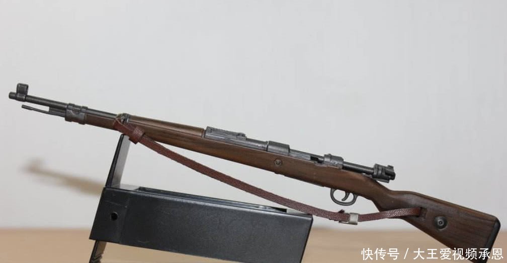 成飞传出好消息:歼20独特改型或今年出现!F22