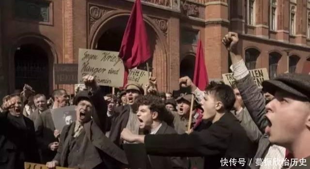  『飙到』才放出两集就飙到9.6分，这剧才是最新爆款！