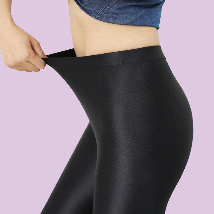 腰粗腿粗的女人,穿打底裤随意搭配,显高时髦又减龄显瘦两位数