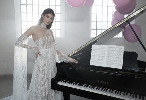 以色列美女时尚摄影大片，欧美超模演绎惊艳奢华婚纱礼服令人惊艳