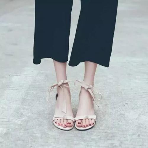 十二星座专属夏日凉鞋，水瓶座干练女人味，处女座简约大方