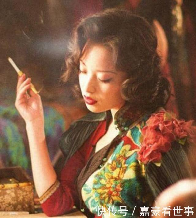 「价格」优雅大气的旗袍为何流行不起来价格并不是大问题，原因很现实