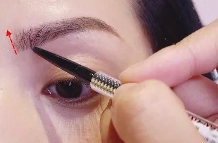 #极细#口罩妆升级,红透半边天的小欧眉来了!