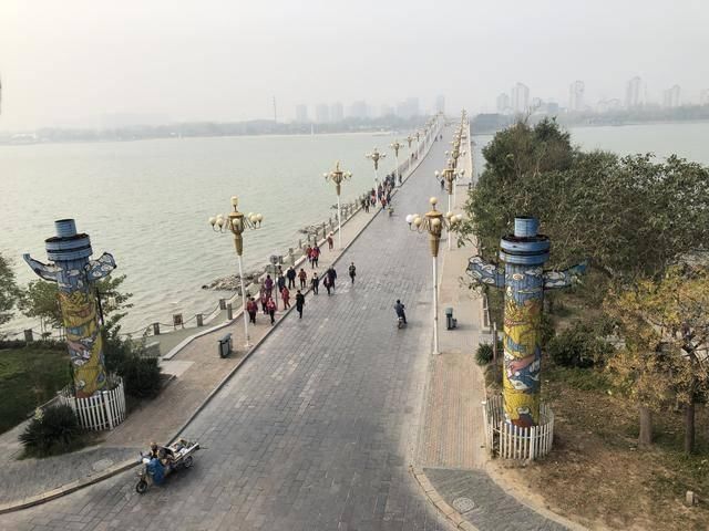  「尺码」鞋子合不合脚，只有自己知道