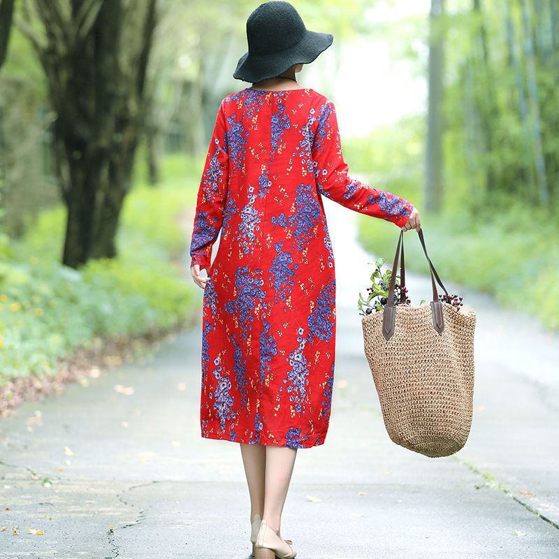 秋老虎还没走，买外套还太早!学学下面女人穿棉麻，洋气超美嫩