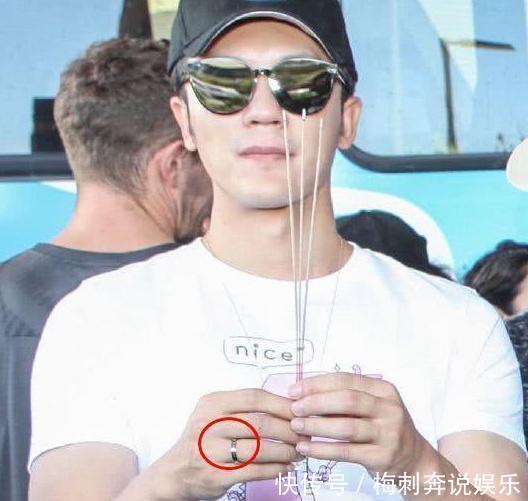 李晨摘婚戒已分手，网友的爆料彻底辟谣