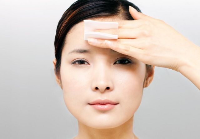 漂亮妹子尝试30天不洗脸，一个月后简直让人惊艳，气色越来越好?