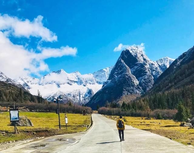  风景■中国这5条自驾路线，“一路风景美上天”