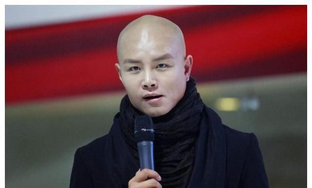  『离场』曾在节目上伶仃大醉，怒怼金星和鲁豫到生气离场，如今四处做演讲