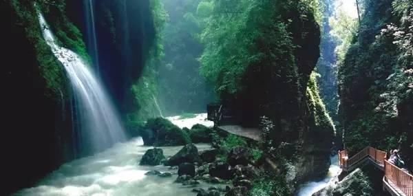  「慢慢」中国212个AAAAA景区全在这里, 存起来, 慢慢走完!