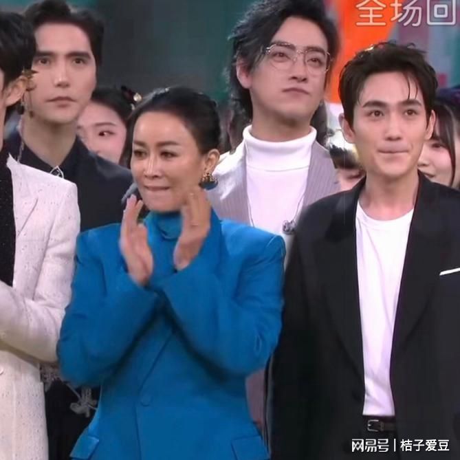 朱一龙阿云嘎同框