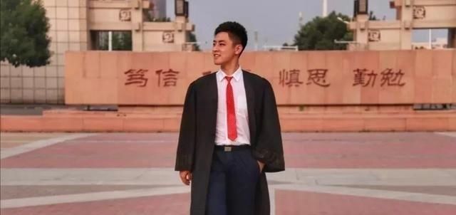  [家暴]《快乐星球》小演员都咋样了？有人结婚晒娃，有人竟敢劈腿家暴？