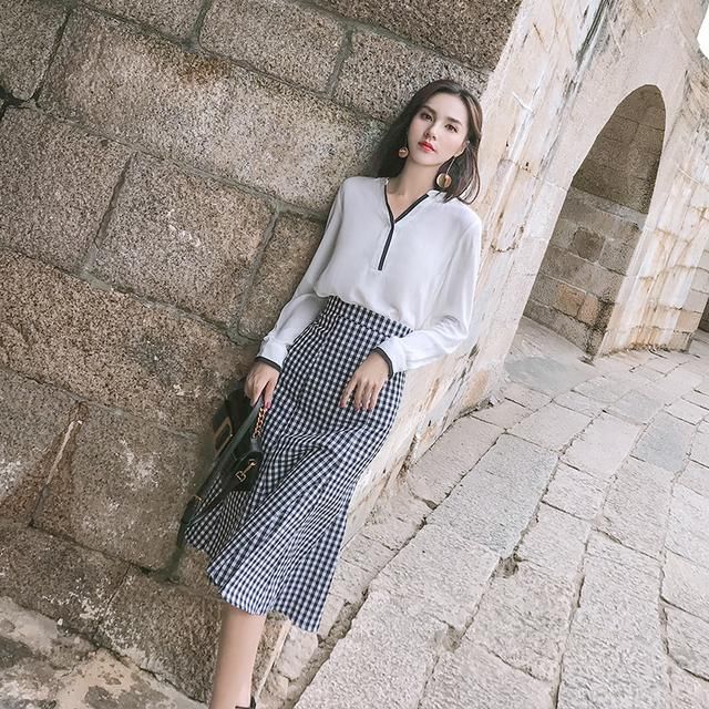 9月份,刚上新的12款套装,显嫩洋气,让你一个秋天美的不重样