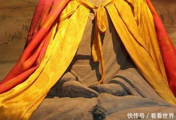 我国有座“神奇”的寺庙,15尊肉身佛像,“包骨真身”让人惊呼!