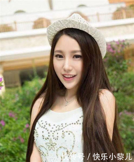 青春活力■秀出青春活力范，实在迷人性感，街拍女神：性感靓丽的小姐姐