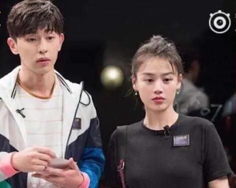 #邓伦#邓伦:戏中自带霸总气质,戏外的他却是一个萌萌的小怂蛋