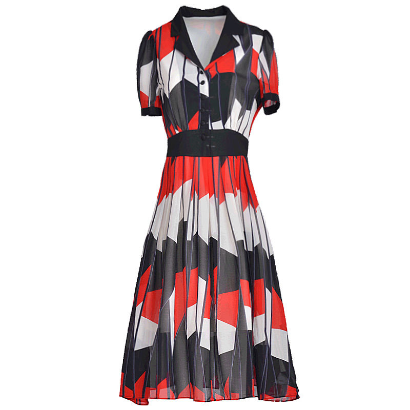 姑娘别再穿运动套装了，当下巨流行的“温婉风”连衣裙，美翻全场