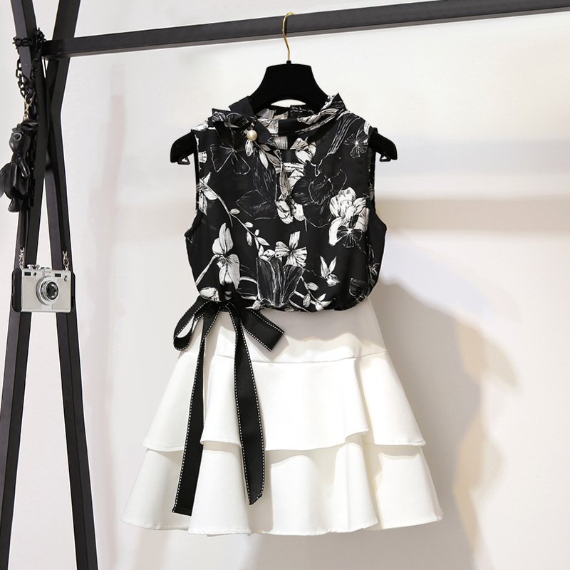 有一种性感“心机裙”，彰显浓浓女人味，上街惊艳全场