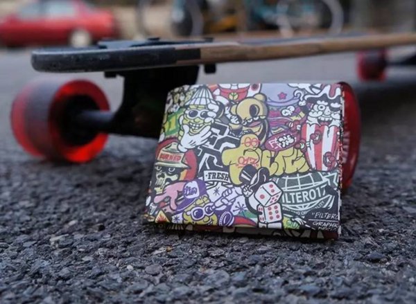 一张杜邦 Tyvek 纸做成的钱包,酷到没朋友!