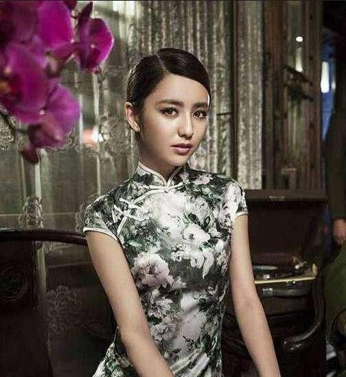  [妩媚]相比时装,她们这样穿更妩媚,最后一个有没有电到你?