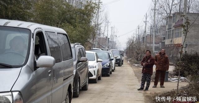  趁早：在农村，没买车的人想买，买过的又后悔，老农：这3种人趁