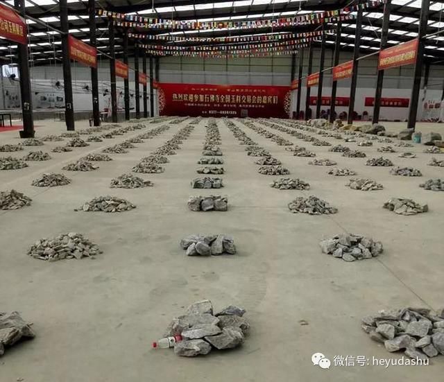 新疆和田玉山料五百年都开采不完，为啥和田玉现在价格还这么高？