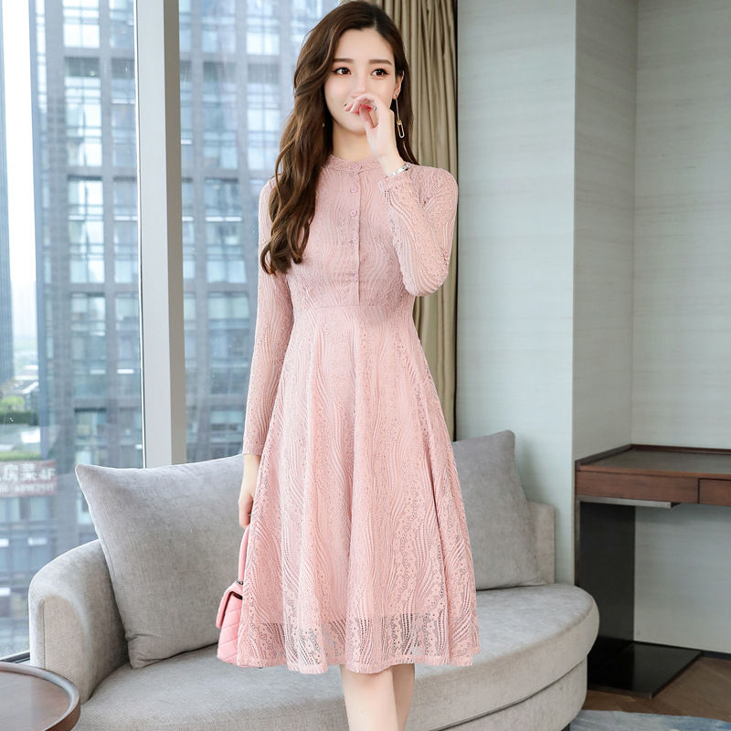 这裙子刚上市就火!一款比一款洋气，70后老婆穿，美得楚楚动人