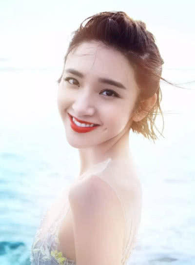 盘点最近流行的“妹妹头”,郑爽、谭松韵、杨紫上榜,但是最服的