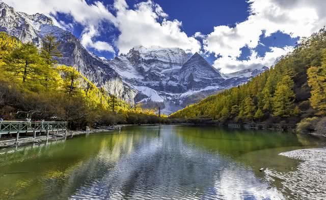 川藏线对车辆有何要求？自驾稻城亚丁归来告诉你，一句话便可总结