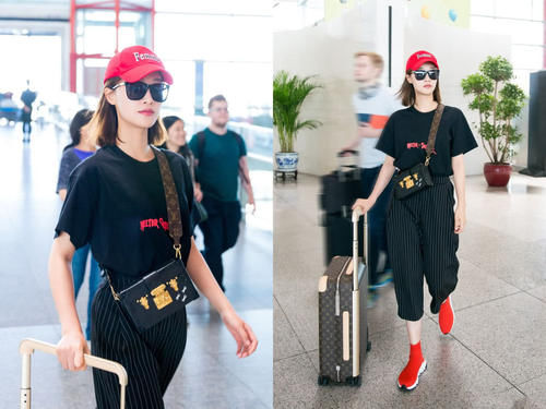 蓝盈莹穿小黄裙大秀好身材,大长腿超吸晴,身材比例真好!