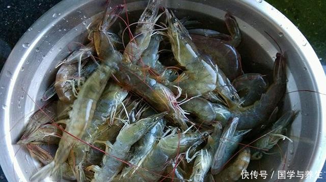 【分享】饵料配方分享专攻大鲫鱼大鲤鱼,初冬钓鱼必备