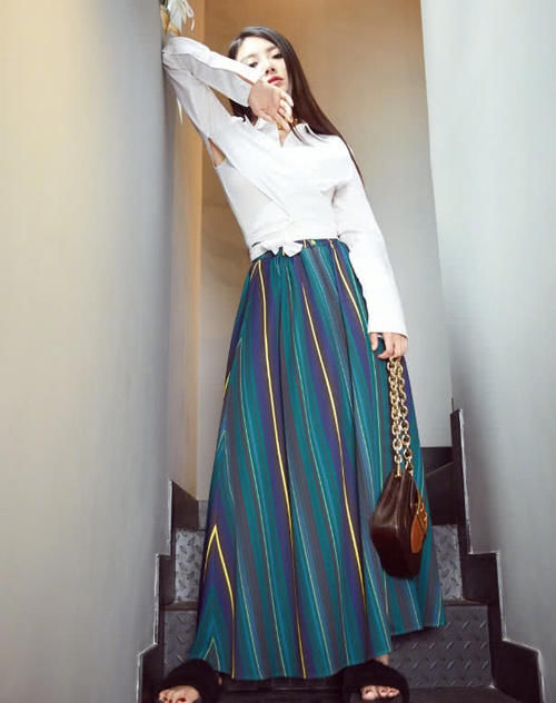 大嫂徐冬冬厉害了，这是把裙子卷起来当腰带？这操作一般人做不来