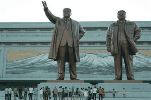 在朝鲜,拥有一辆私家车都是什么人?听听当地人怎么说!