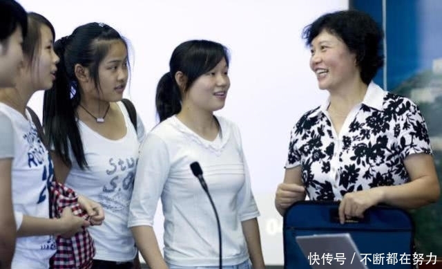 绩效工资制度激励了教师吗？老师：完全没有，除非这样改革