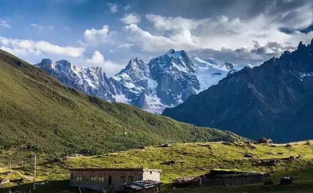 自驾西藏，南线 VS 北线，该怎么选？